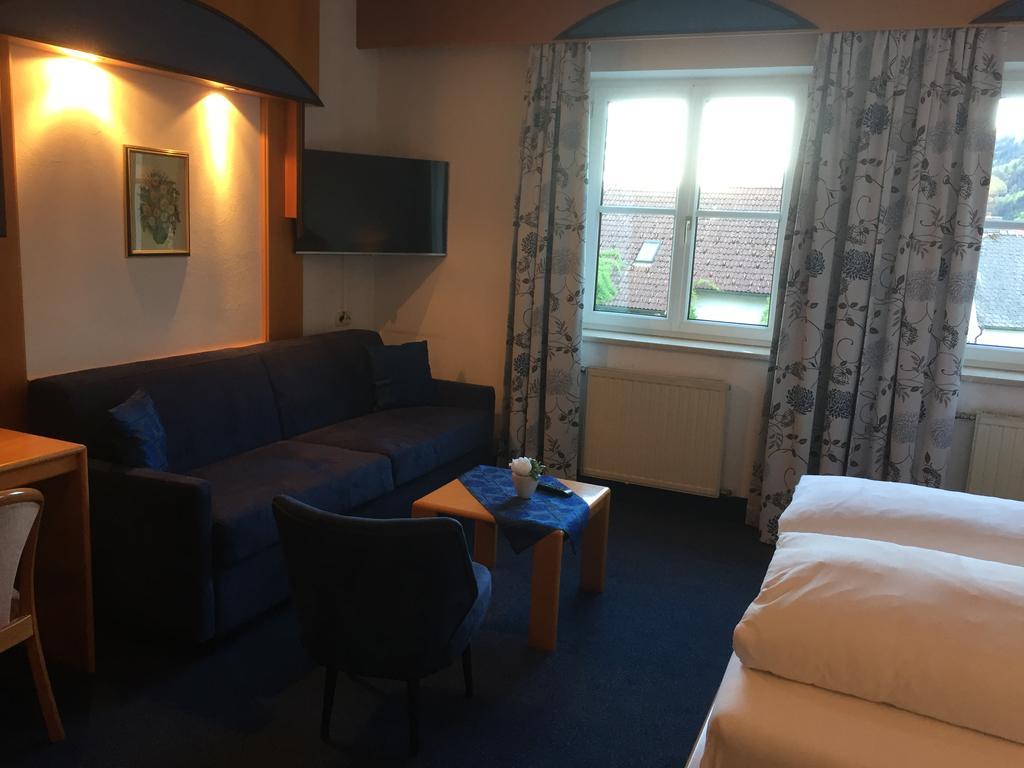 Hotel Goldenes Schiff Engelhartszell Ngoại thất bức ảnh